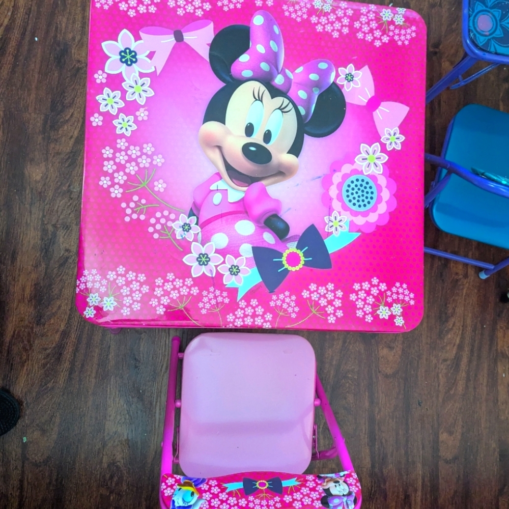 Disney Minnie Mouse Folding Table & Chair Set for Toddlers